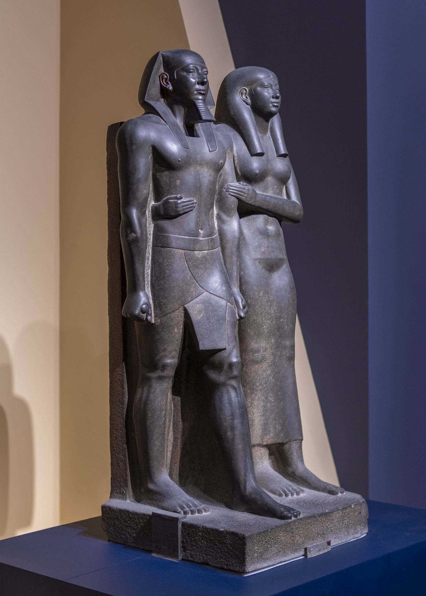 King Menkaure and Queen statue